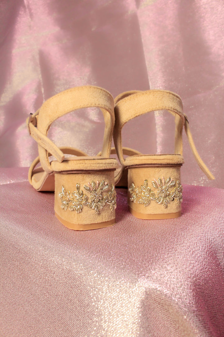 JEWEL GOLD HEEL