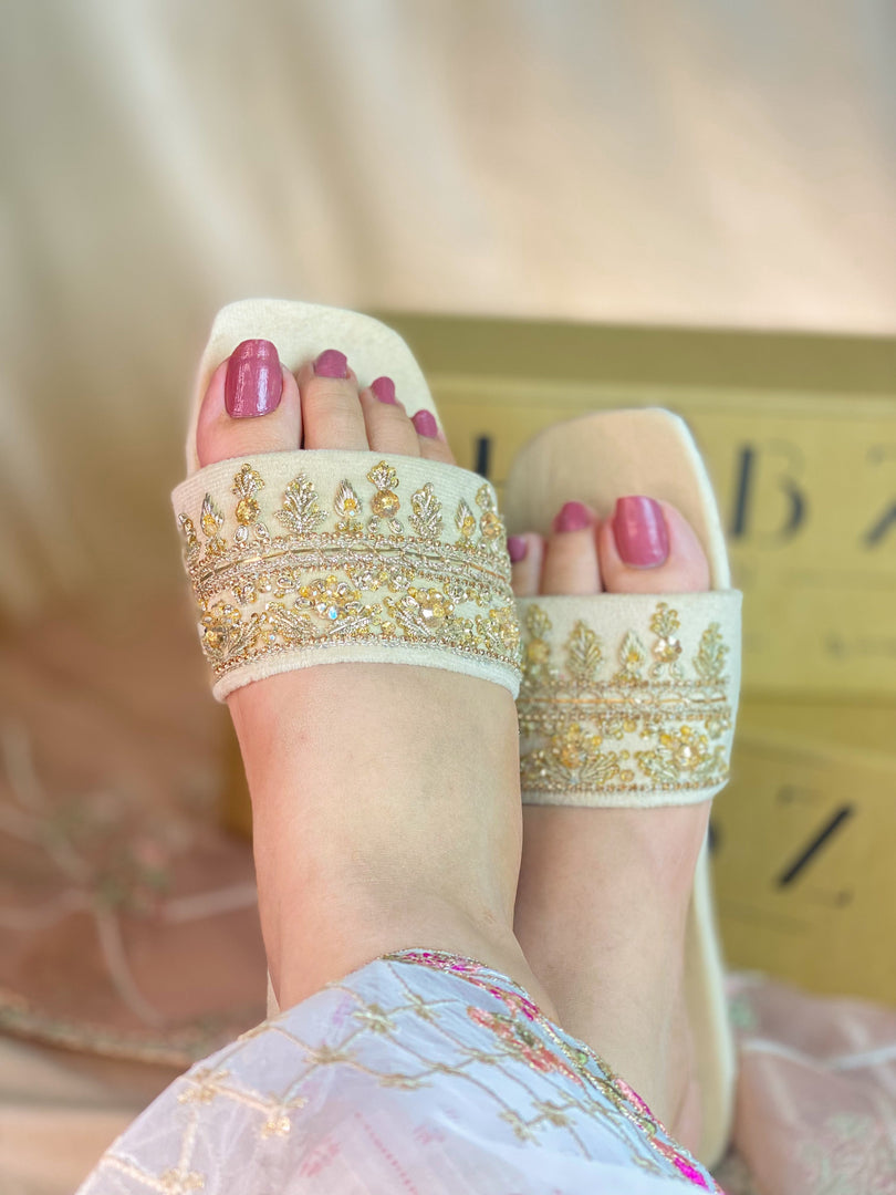 ROSHNI OFFWHITE