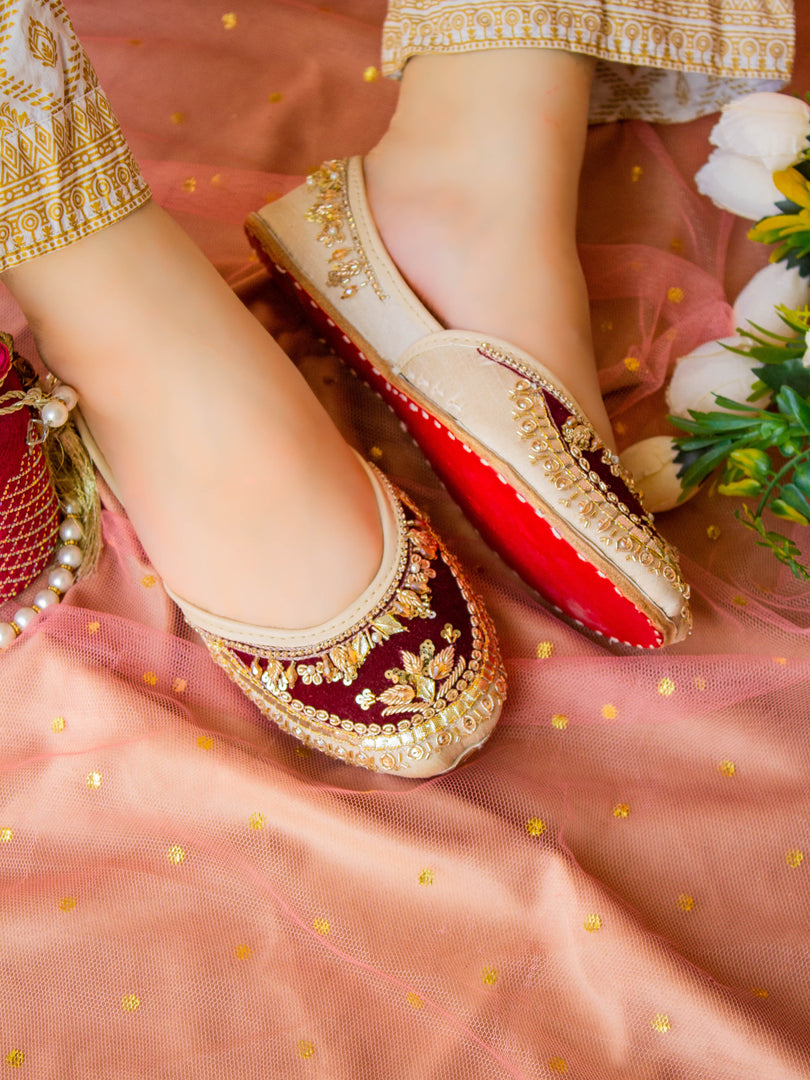 SAHAL MAROON