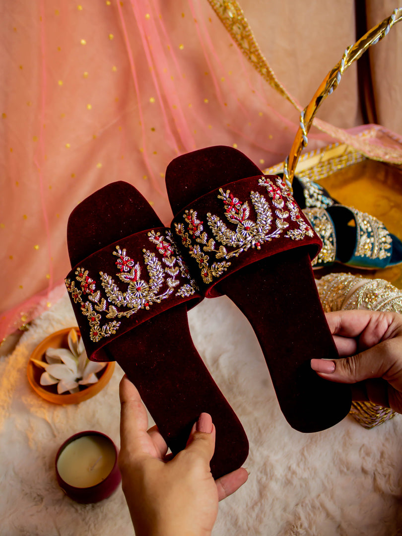 MEHEK MAROON