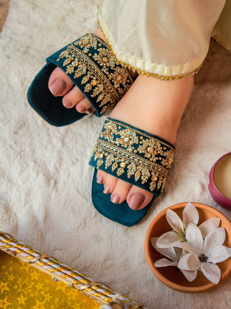 ROSHNI TEAL