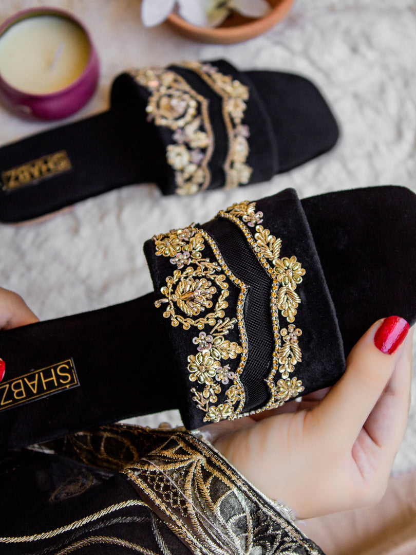 SITARA BLACK