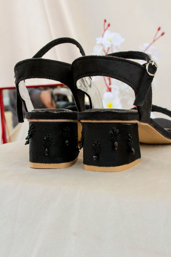 SIYAH HEEL (BLACK ON BLACK)
