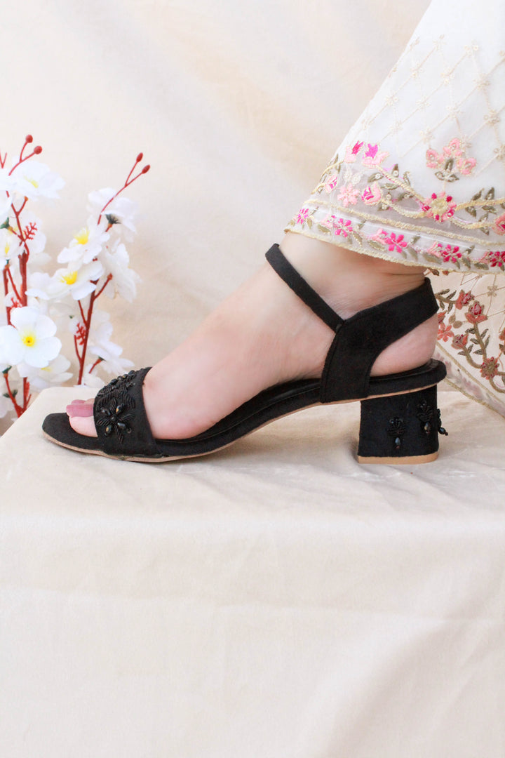 SIYAH HEEL (BLACK ON BLACK)